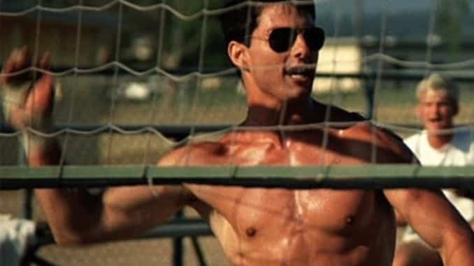 tom-cruise-volleyball