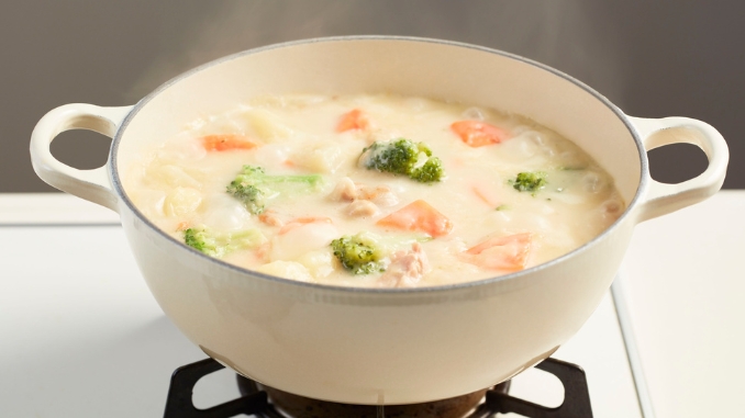 Coconut & Chicken Healing Soup - Food to avoid with chronic pain 