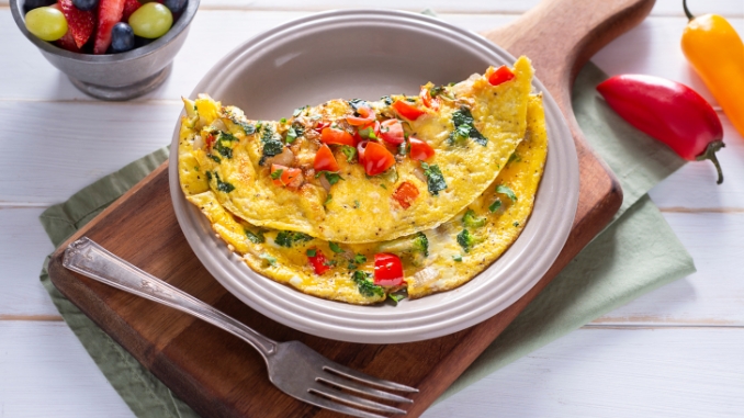 Veggie-Packed Morning Omelet - Food to avoid with chronic pain