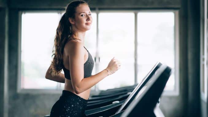 woman doing cardio
