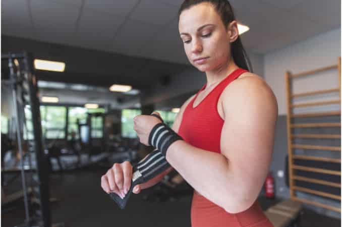 Wrap Your Wrists - wrist pain when benching