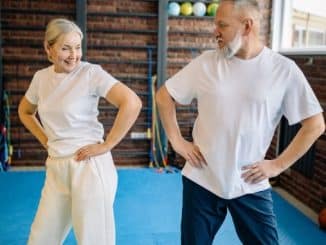 elderly-couple-swaying-their-hips