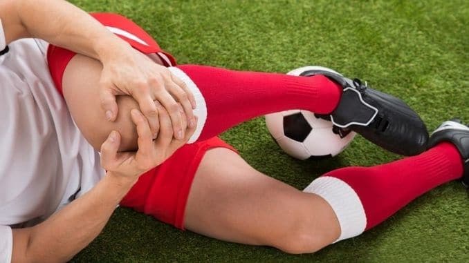 soccer-player-injured