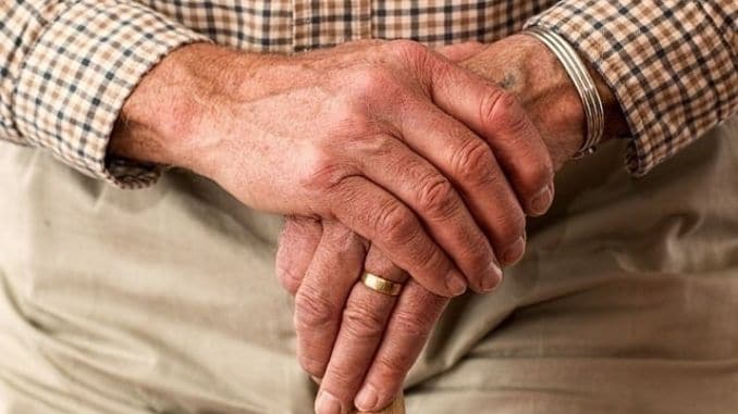 hands-elderly