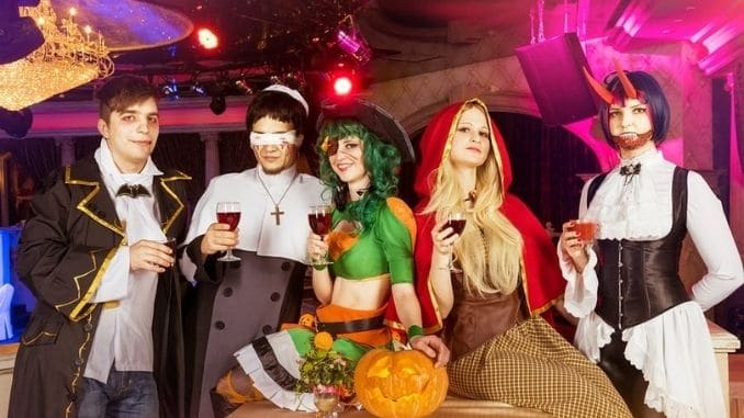 Halloween party - tips to avoid overindulging in halloween candy