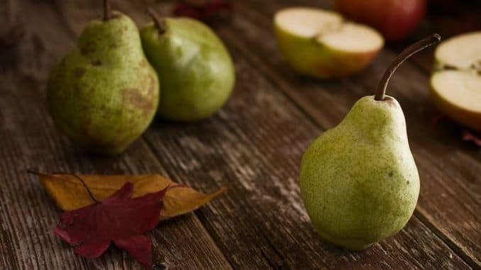 Pears-In-Rustic