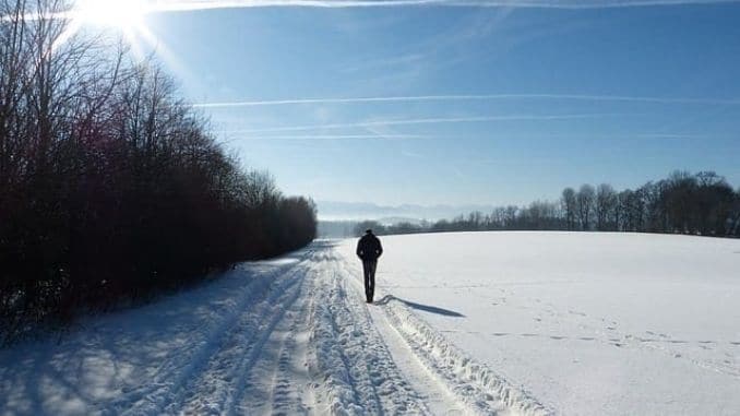 snow-walk - Boost your Mood