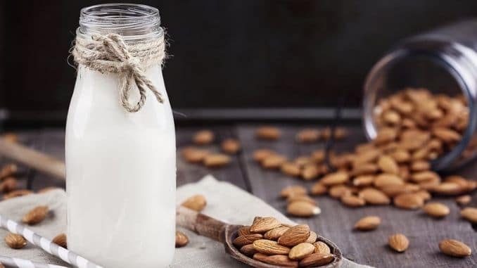 Organic-White-Almond-Milk