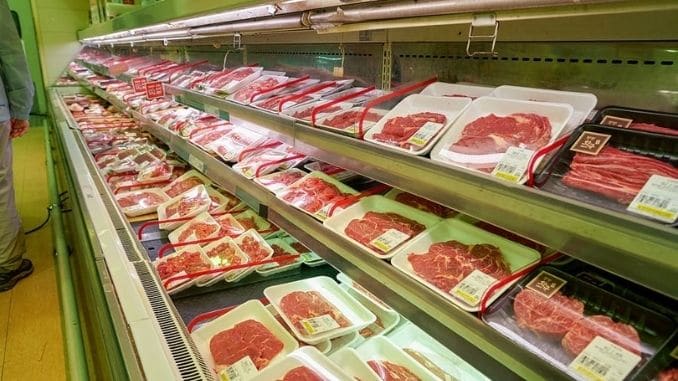 meat-display-Lotte-Mart