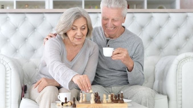senior-couple-playing-chess