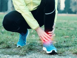 How to Prevent Cold Weather from Aggravating Muscles and Joints