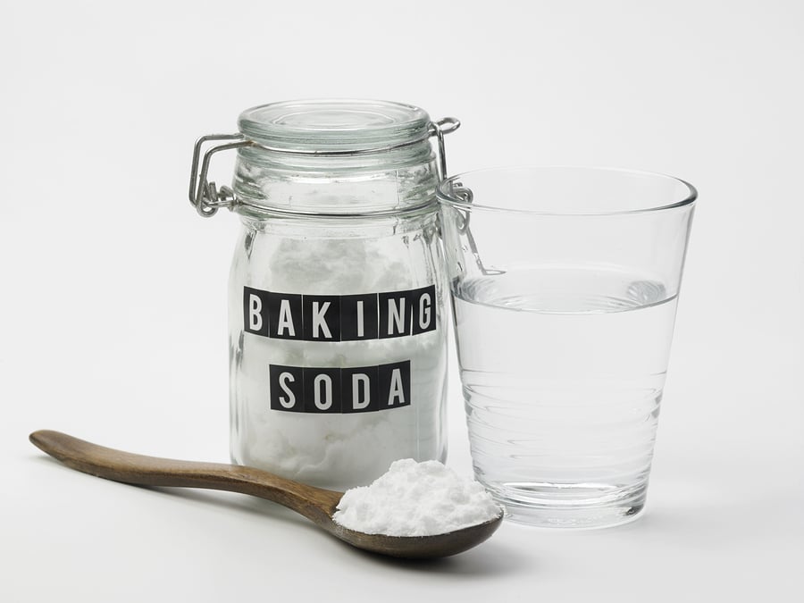 baking soda  and glass of water