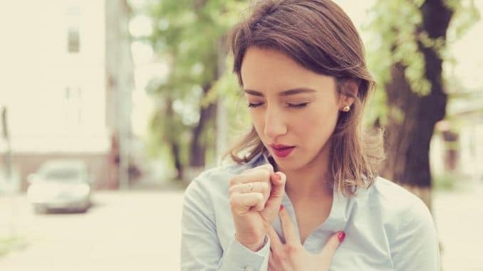 woman-having-asthma