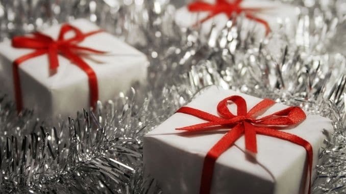 12-Days-of-Low-cost-Great-Gift-Ideas-for-Christmas