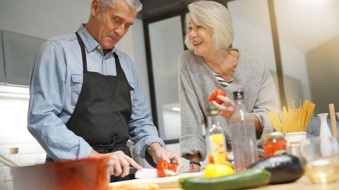 Senior-couple-cooking