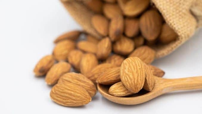 Almonds-in-wooden-spoons
