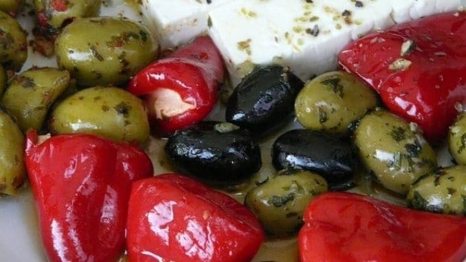 olives-oily-paprika