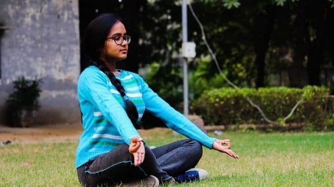 girl-meditation-yoga