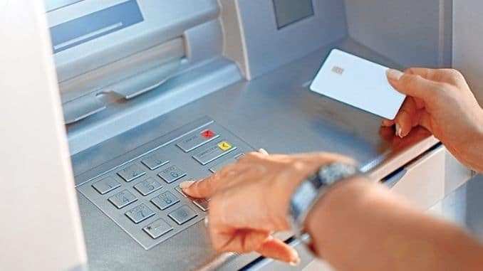 ATM-machine-credit-card
