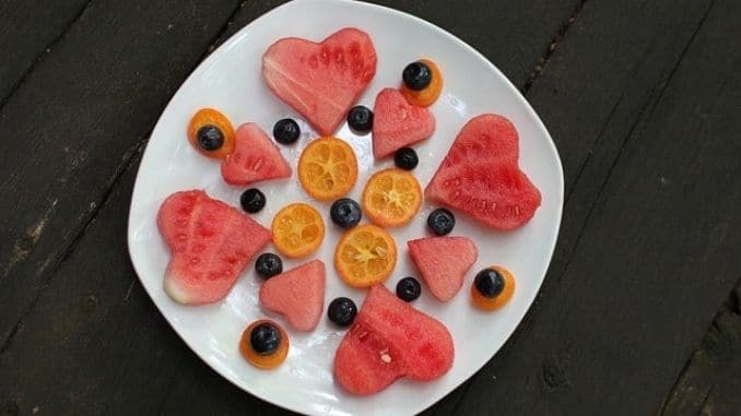 watermelon-blueberries-fruit-plate - Worst Diets for Weight Loss