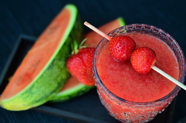smoothie-strawberries-watermelon