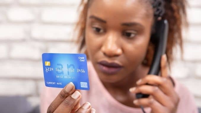 woman-credit-card