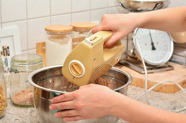 hands-stir-dough-stir-cake-mix