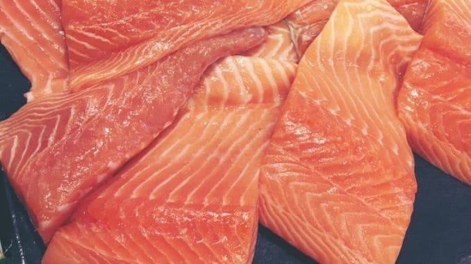 Sliced-raw-salmon