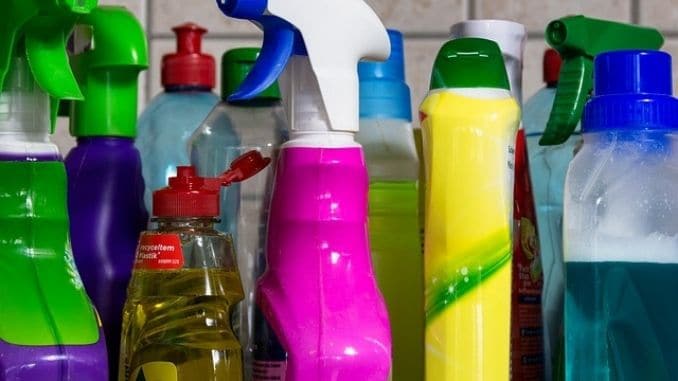 plastic-clean - Avoid Toxic Air Fresheners