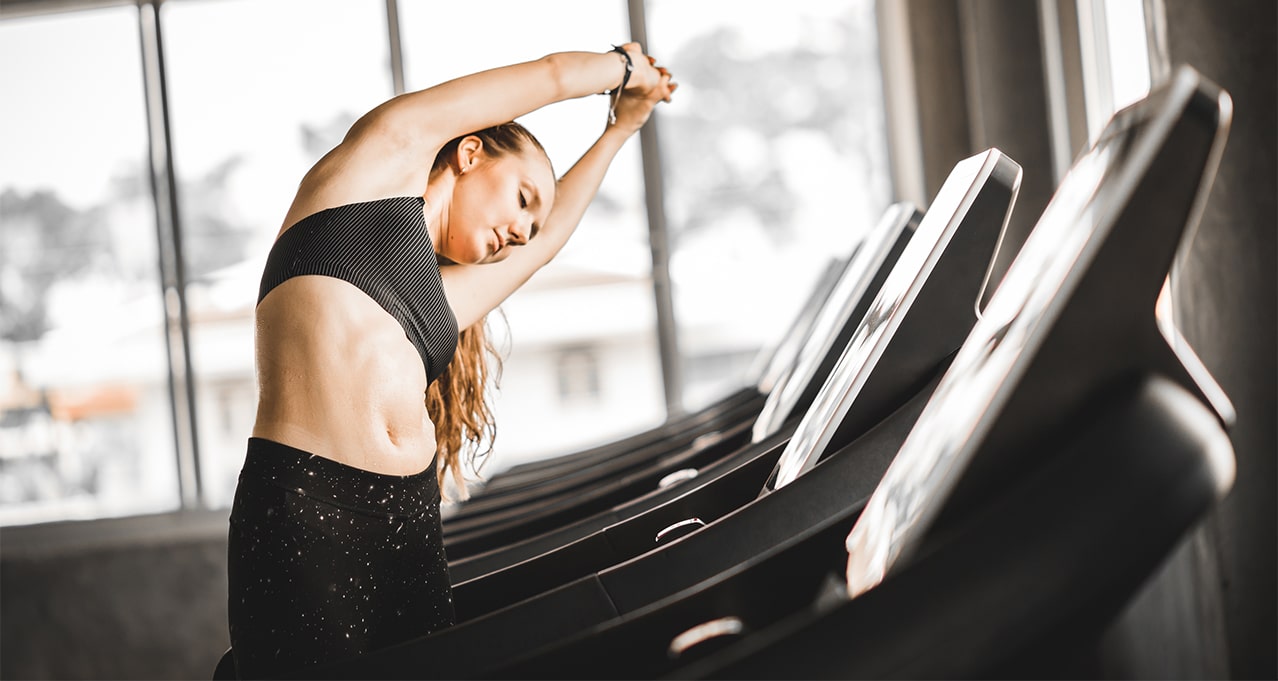 4 Best Stretches Before Your Treadmill Workout