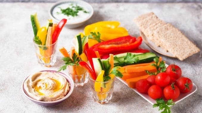 Vegetables-and-hummus