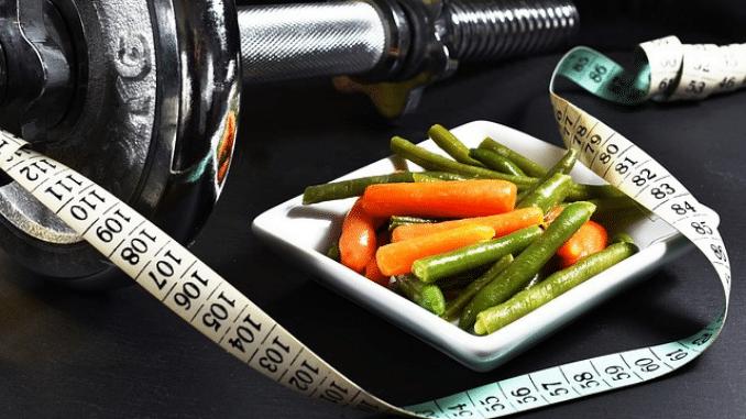 fitness-dumbbell-vegetables