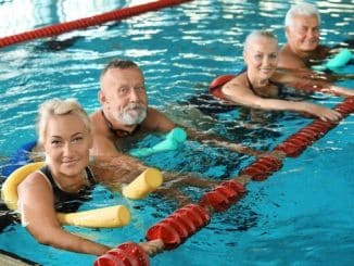 11 Easy Water Workouts to Tighten Thighs and Ease Hip Pain- water exercises for hips and thighs