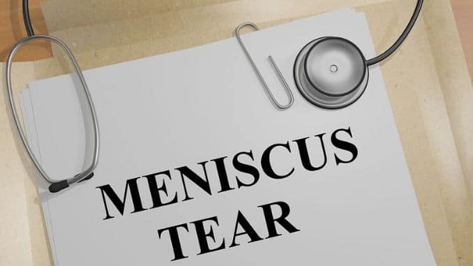 3D illustration of MENISCUS TEAR title