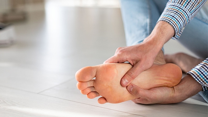 6 Ways to Soothe Your Sole Foot Pain Relief