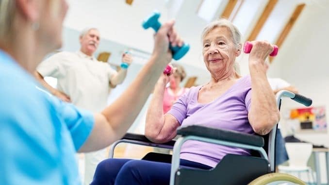 senior-women-rehab-workout-dumbbells