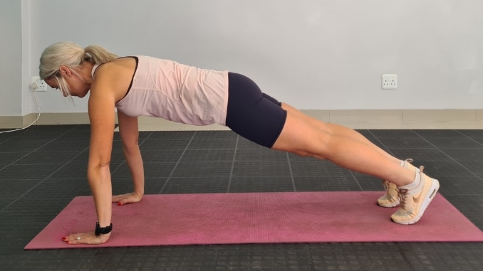 Straight-arm Plank