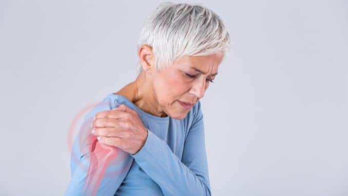 senior-woman-with-shoulder-pain