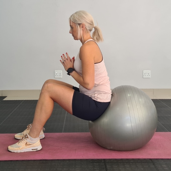 Hamstring Rollers with Stability Ball - Exercises to Strengthen Knees